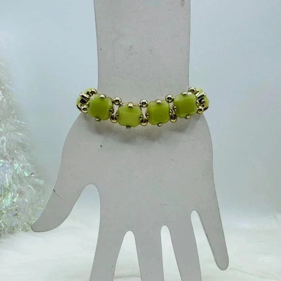 Green & Gold Fashion Jewelry Beaded Bracelet - Picture 2 of 7